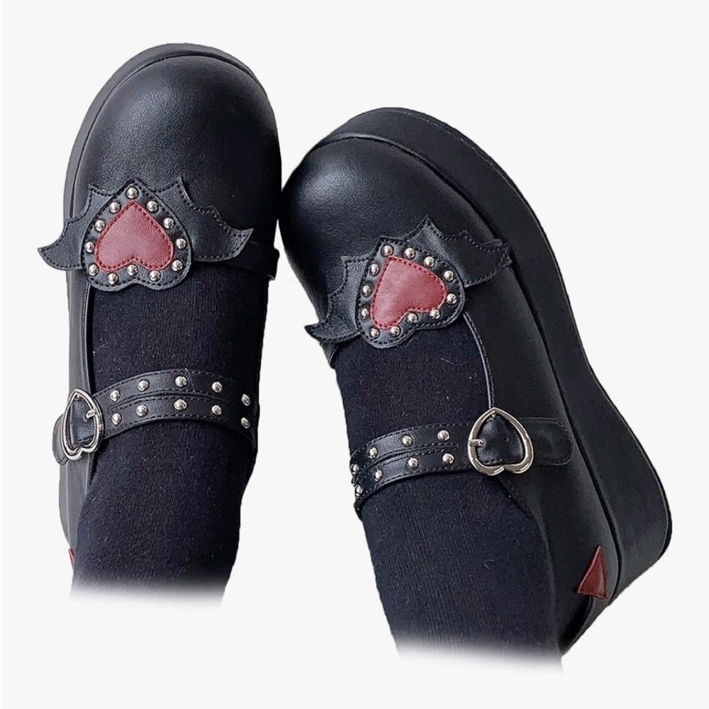 NWOT Black Mary Jane Platform Wedge Ankle Strap Red Heart 6.5 Brand New